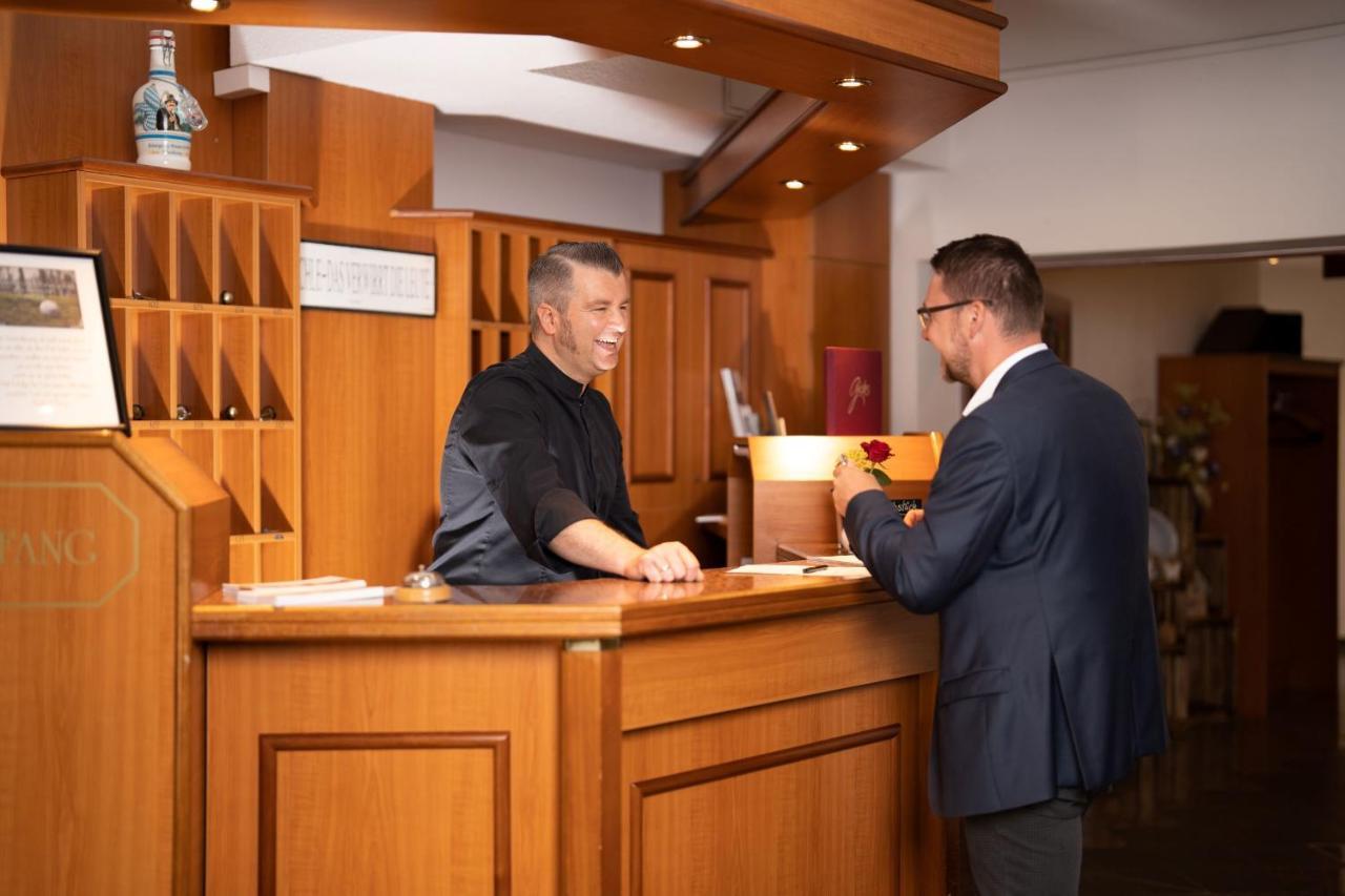Hotel Reussischer Hof Schmölln Eksteriør billede